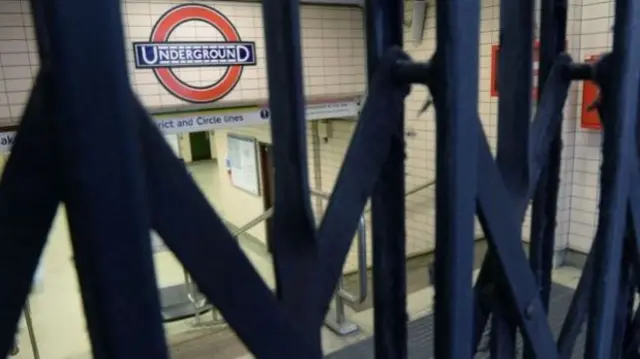 Closed Tube station