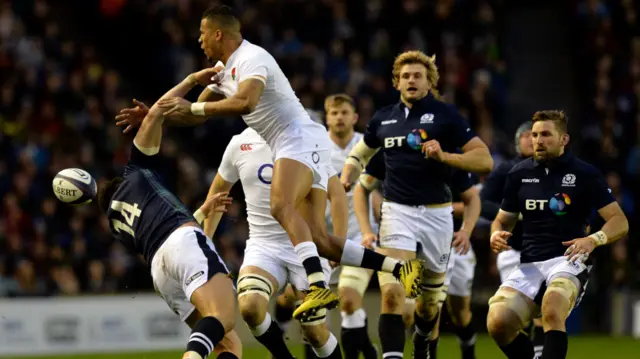 Anthony Watson spills the ball