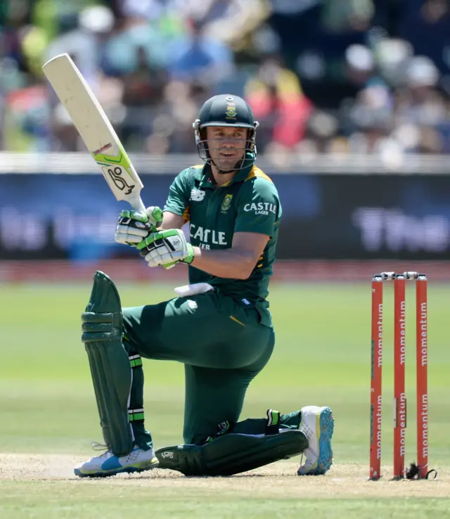 AB de Villiers bats