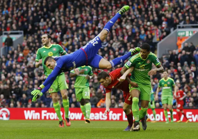 Vito Mannone