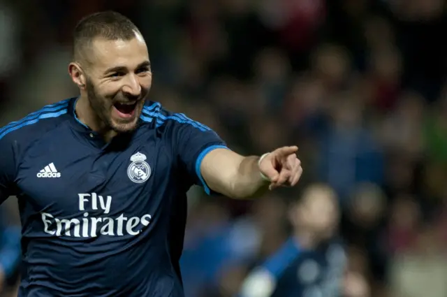 Karim Benzema celebrates