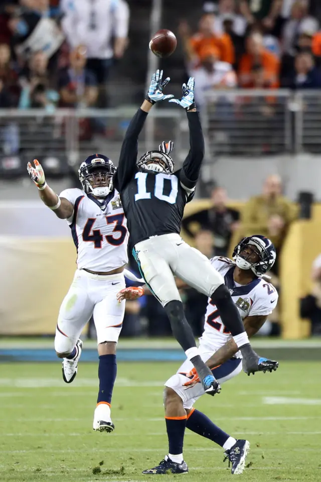 Corey Brown makes a catch