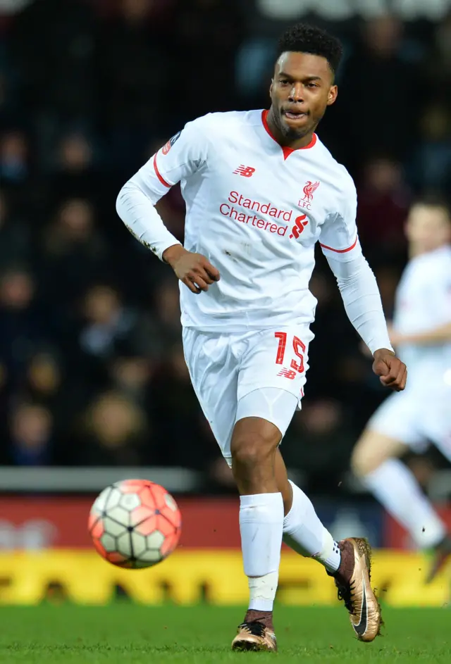 Daniel Sturridge passes the ball