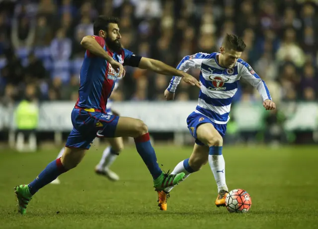 Oliver Norwood challenges Miles Jadinak