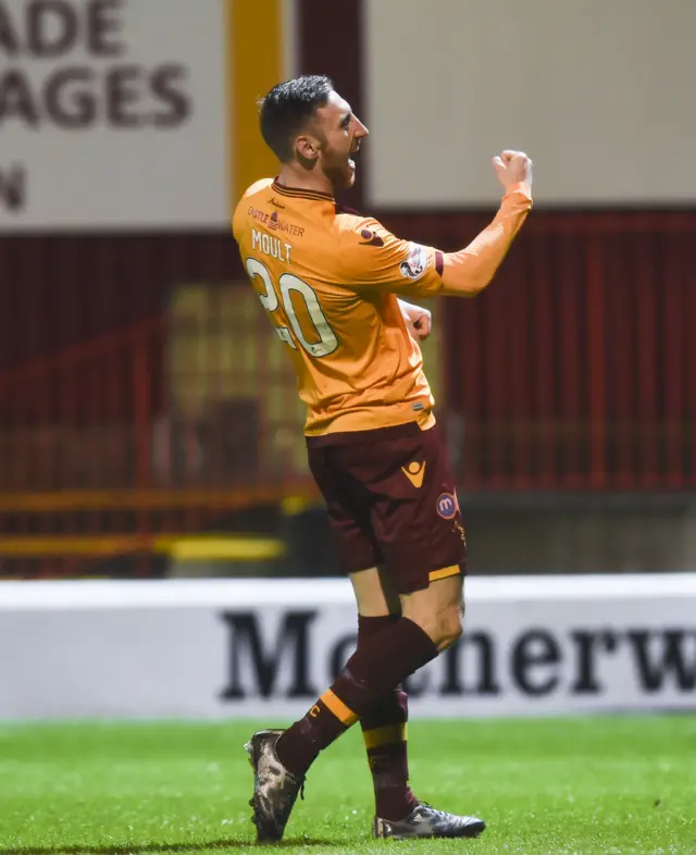 Louis Moult celebrates Motherwell's winning goal