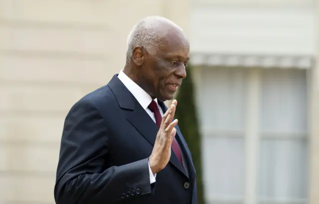 Jose Eduardo Dos Santos