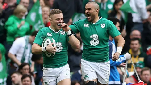 Ian Madigan celebrates his try with Simon Zebo