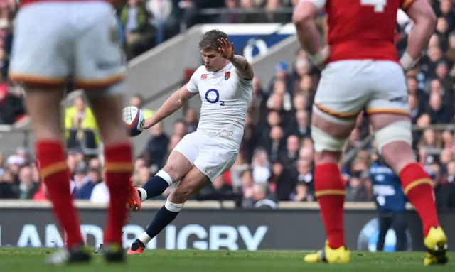 Owen Farrell kicks a penalty