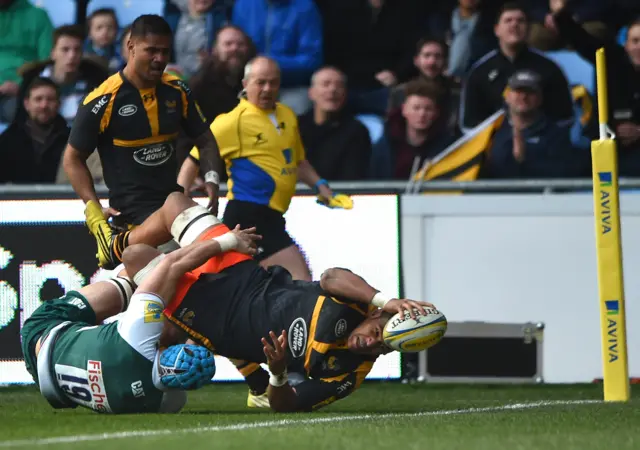 Nathan Hughes scores for Wasps