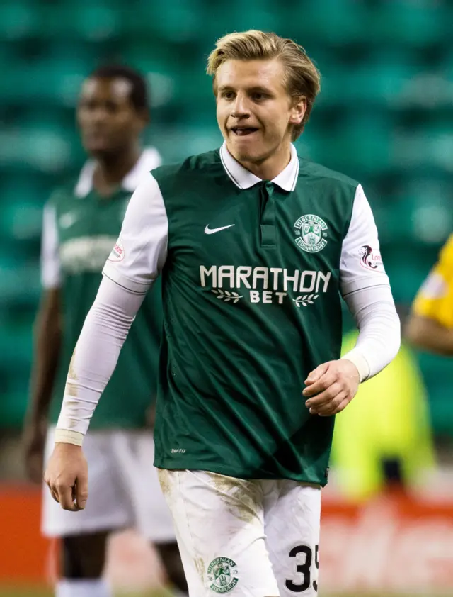 Hibs striker Jason Cummings