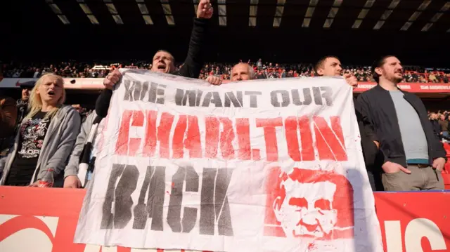 Charlton fans protest against owner Roland Duchatelet