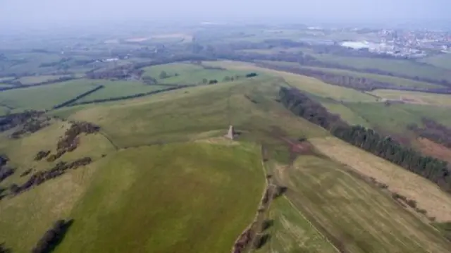 Wedgwood Monument, Bignall Hill