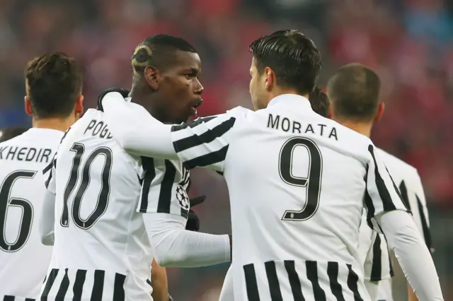 Paul Pogba and Alvaro Morata celebrate