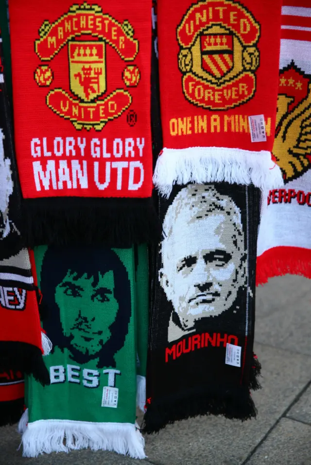 Jose Mourinho scarves