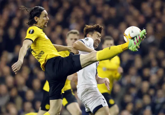 Neven Subotic clears