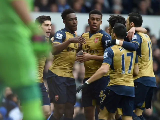 Danny Welbeck and Arsenal celebrate