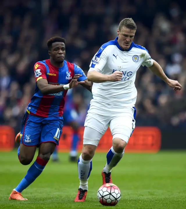 Robert Huth with Wilfried Zaha