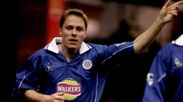 Steve Guppy playing for Leicester