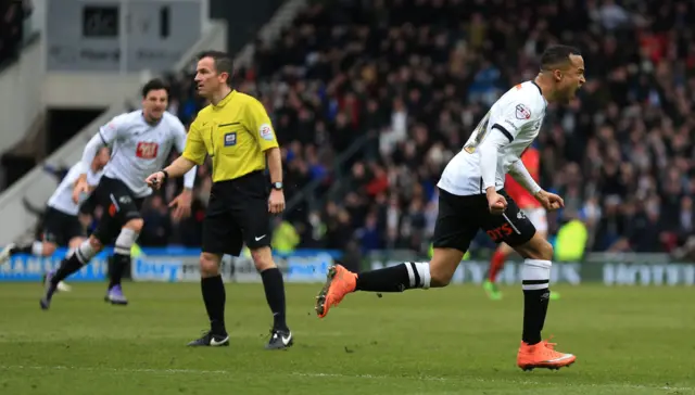 Marcus Olsson celebrates his goal