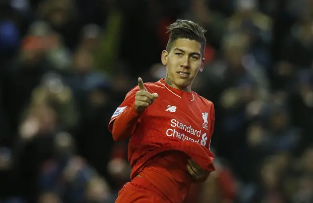 Roberto Firmino celebrates