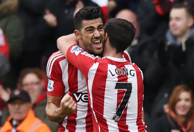 Graziano Pelle celebrates his goal