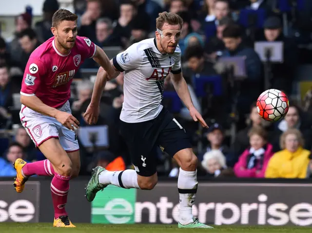 Harry Kane is fouled by Simon Francis