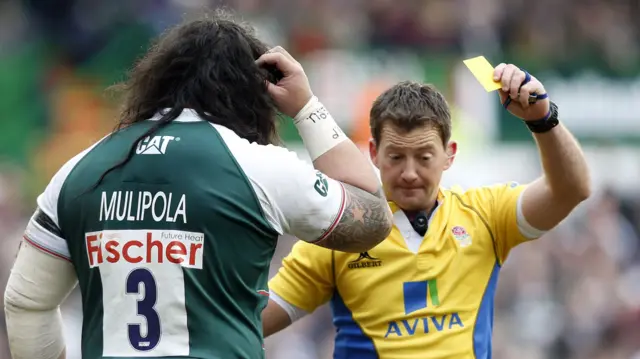 Mulipola shown the yellow card