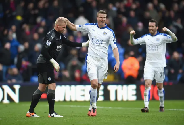 Kasper Schmeichel with Robert Huth