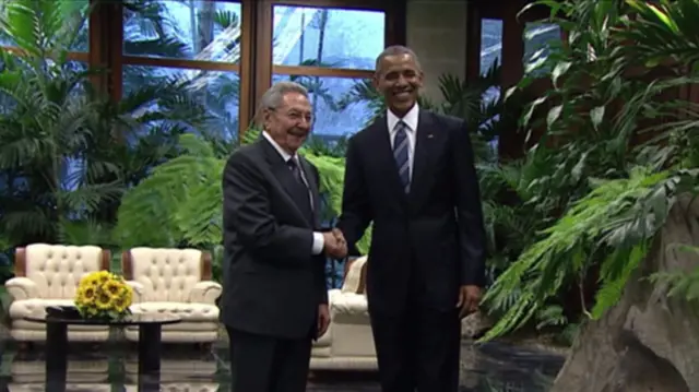 Presidents Barack Obama and Raul Castro meet