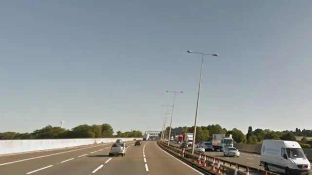 M25