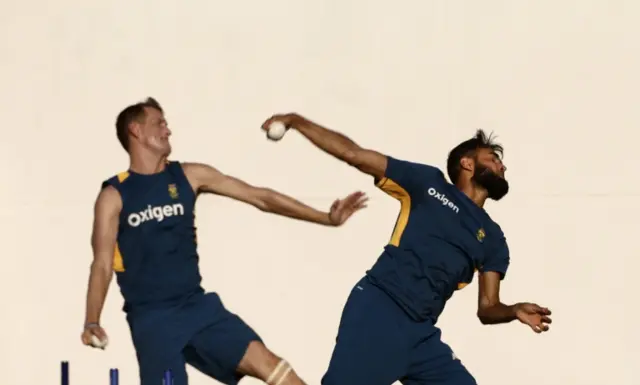 South Africa's Chris Morris, left, and Imran Tahir bowl at the nets during a practice session at Vidarbha Cricket Association stadium in Nagpur, India, Thursday, March 24, 2016. South Africa will play West Indies in a ICC World Twenty20 2016 cricket match on Friday, March 25, 2016