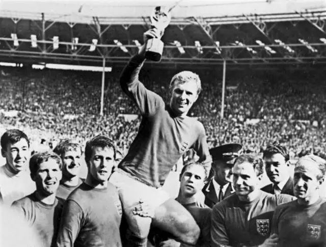 Bobby Moore lifts the World Cup trophy