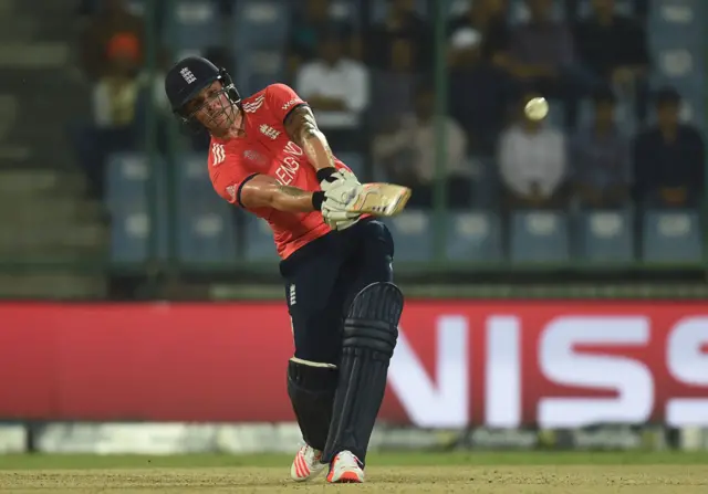 Jason Roy smashes a six