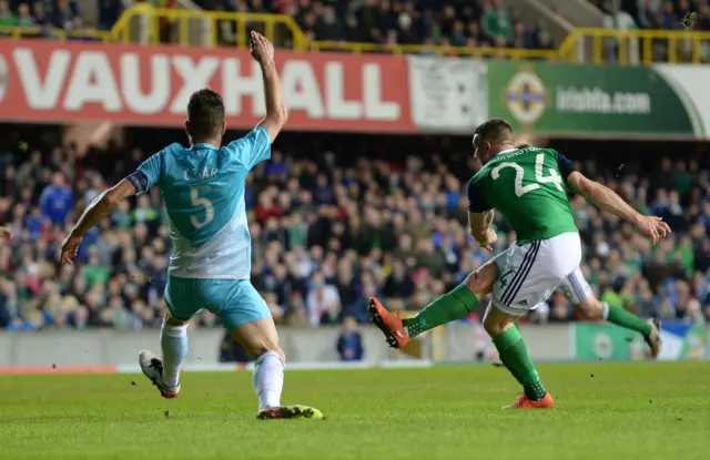 Conor Washington scores for Northern ireland