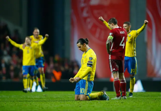 Sweden's Zlatan Ibrahimovic celebrates their Euro 2016 play-off victory