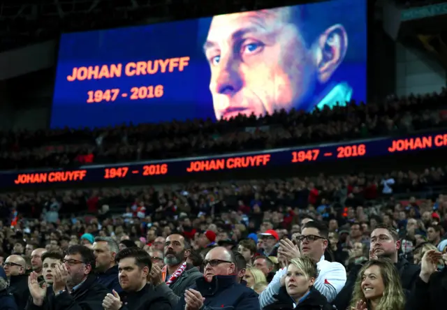 Johan Cruyff tribute