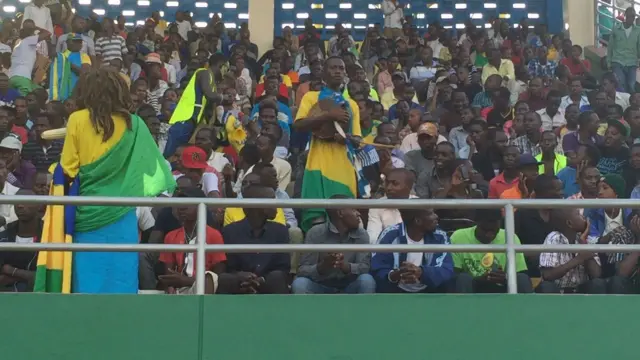 Rwanda fan