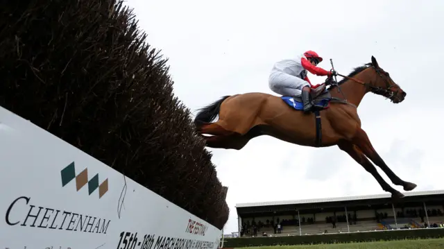 Victoria Pendleton riding Pacha Du Polder