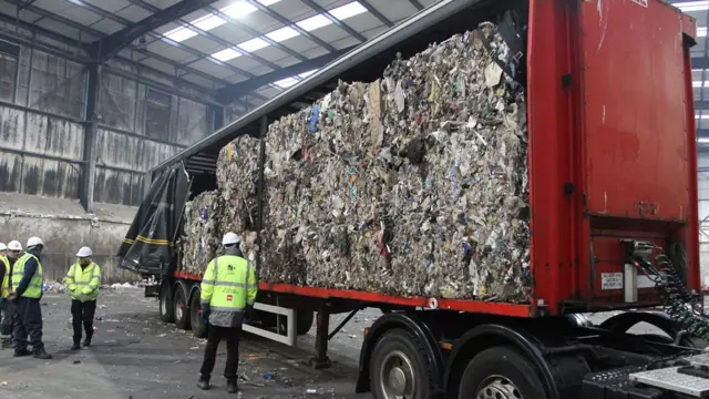 Trailer full of rubbish