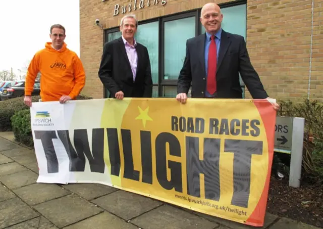 Launch of Twilight road races