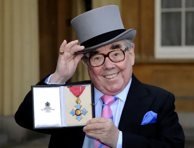 Ronnie Corbett receiving his CBE in February 2012