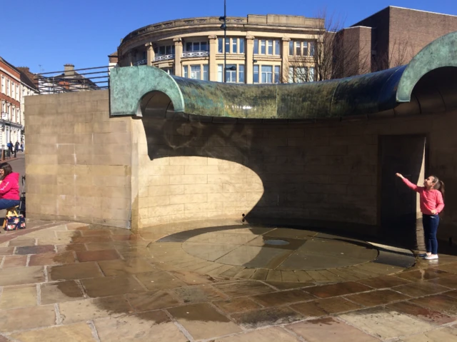 Water feature in Derby city centre runs dry to save council money