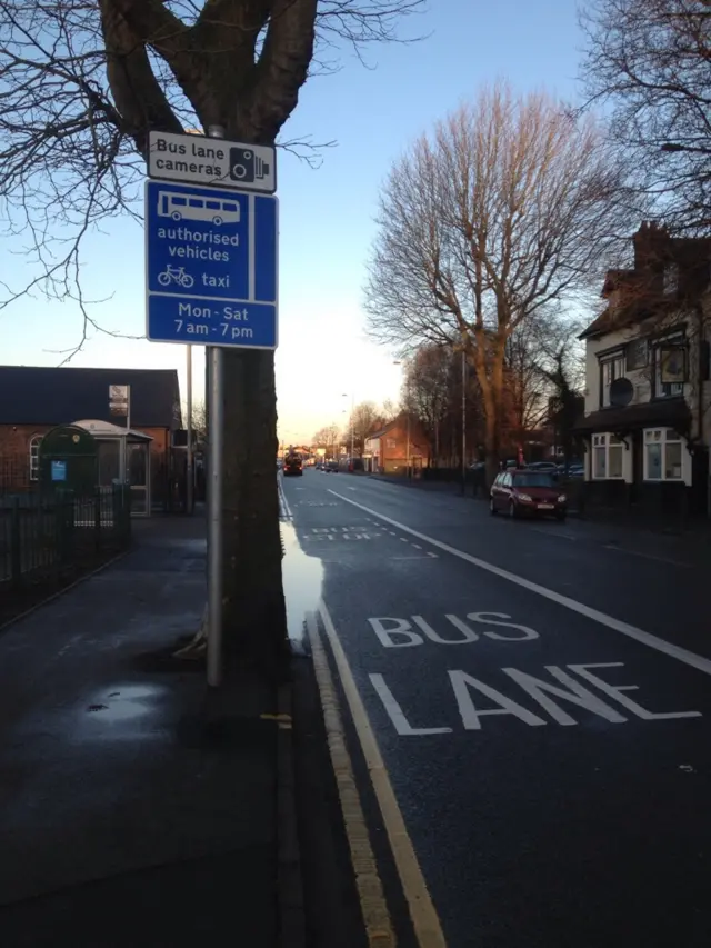 Willenhall Road bus lane