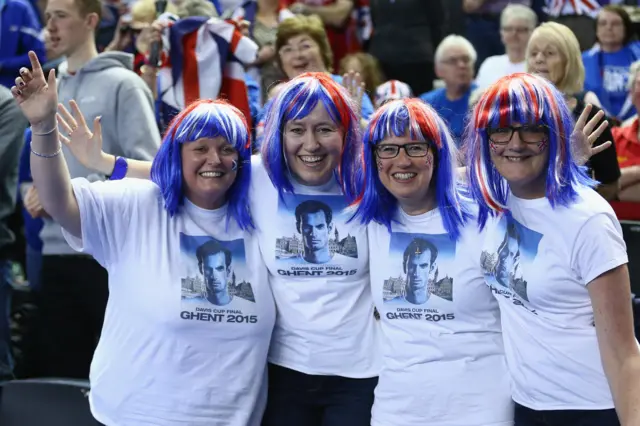 Andy Murray fans