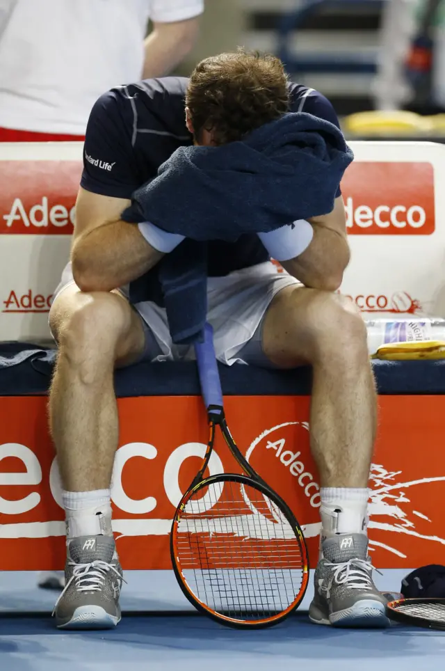 Andy Murray reacts