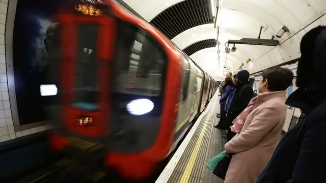 Piccadilly line tube train