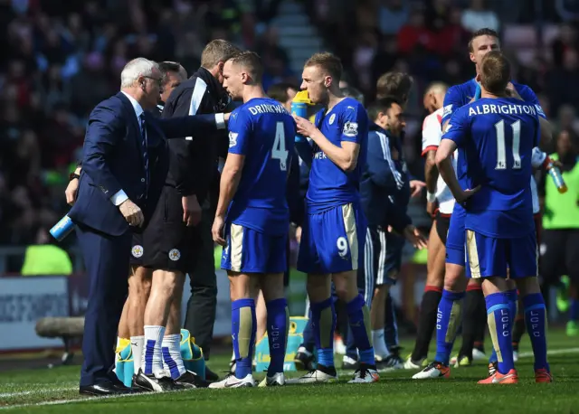 Leicester take a waterbreak