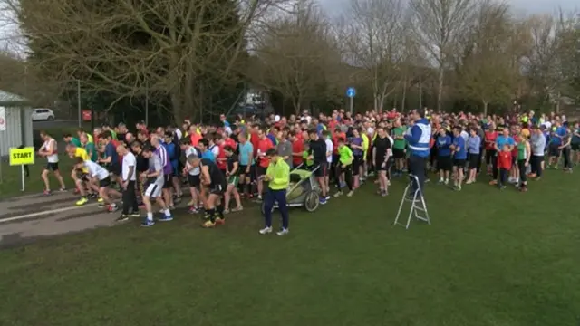 A Parkrun race beginning