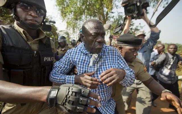 Uganda's opposition leader Kizza Besigye