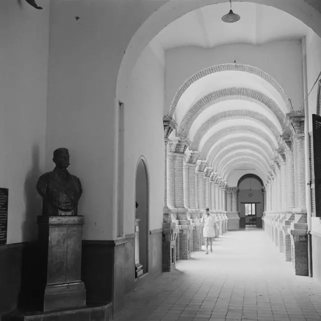 Hallway of University of Khartoum in 1955